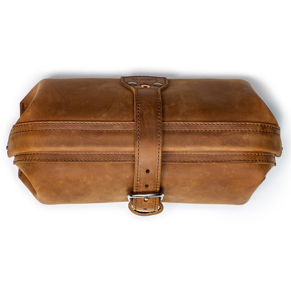 Image 3 of article Little Big Mouth Full-Grain Leather Toiletry Bag